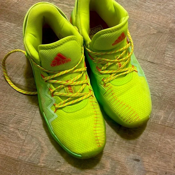 adidas DON issue #2 Marvel Spider-man Spider Sense green